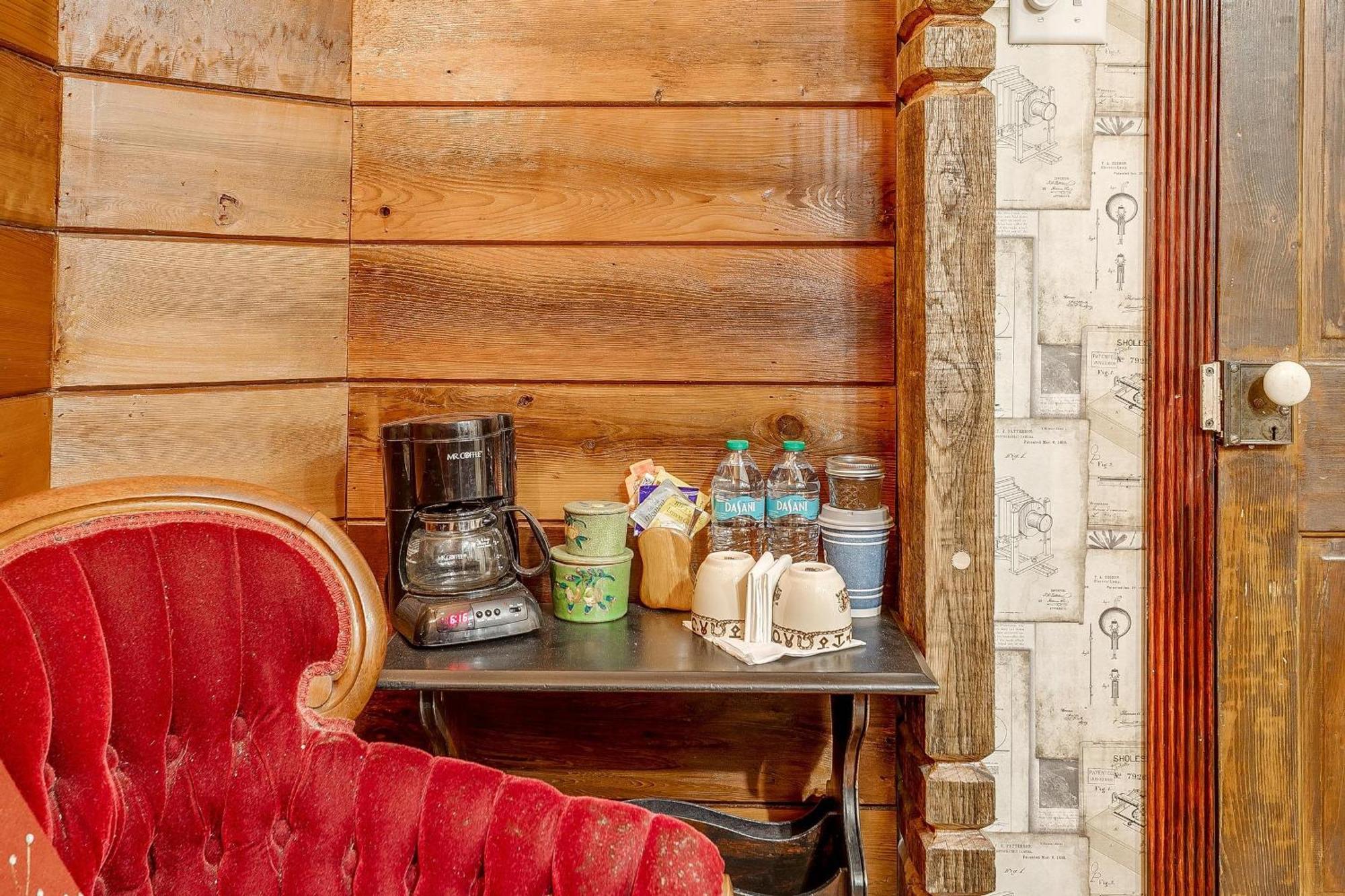 The Gallery House Boutique Hotel Stephenville Exterior foto